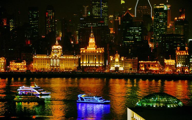 West Shanghai Bund Nightscape Huangpu River Universal Architecture Cruise Concession